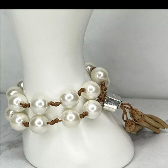 Chico's Faux Pearl Bracelet Adjustable Slide Brown Leather 10mm Glass Bead 7-9" - Picture 8 of 9